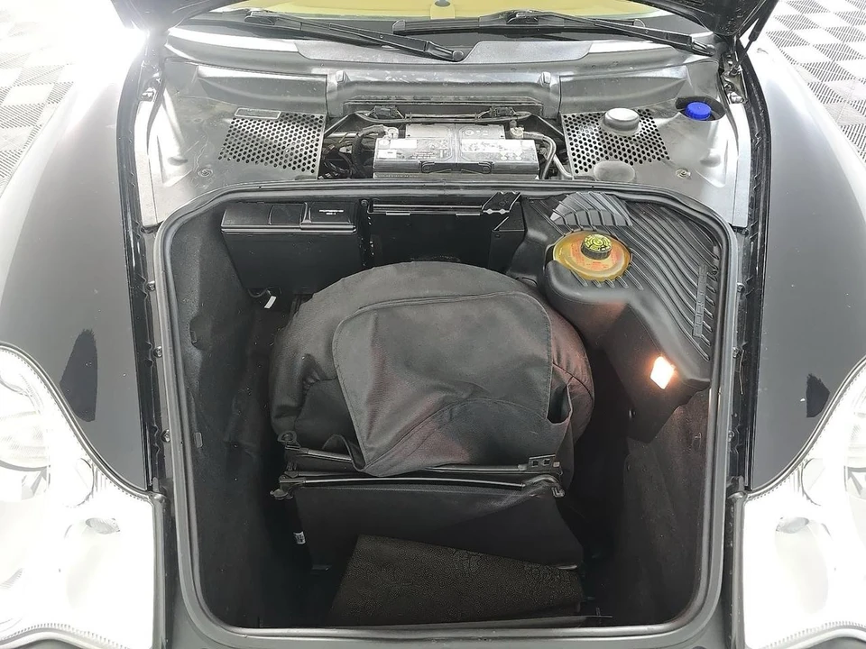 2003 Porsche 996 Carrera - Image 13 of 17