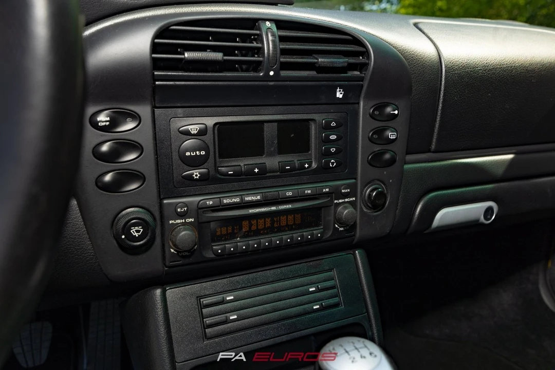 2003 Porsche 996 Carrera - Image 9 of 21