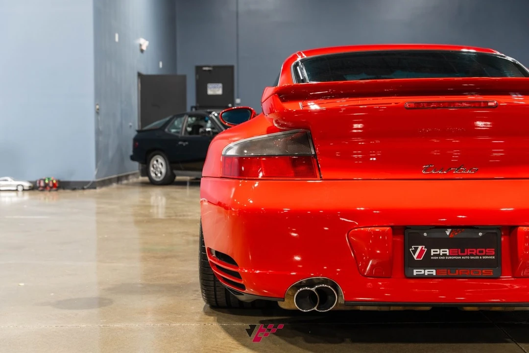 2003 Porsche 996 Turbo - Image 22 of 31