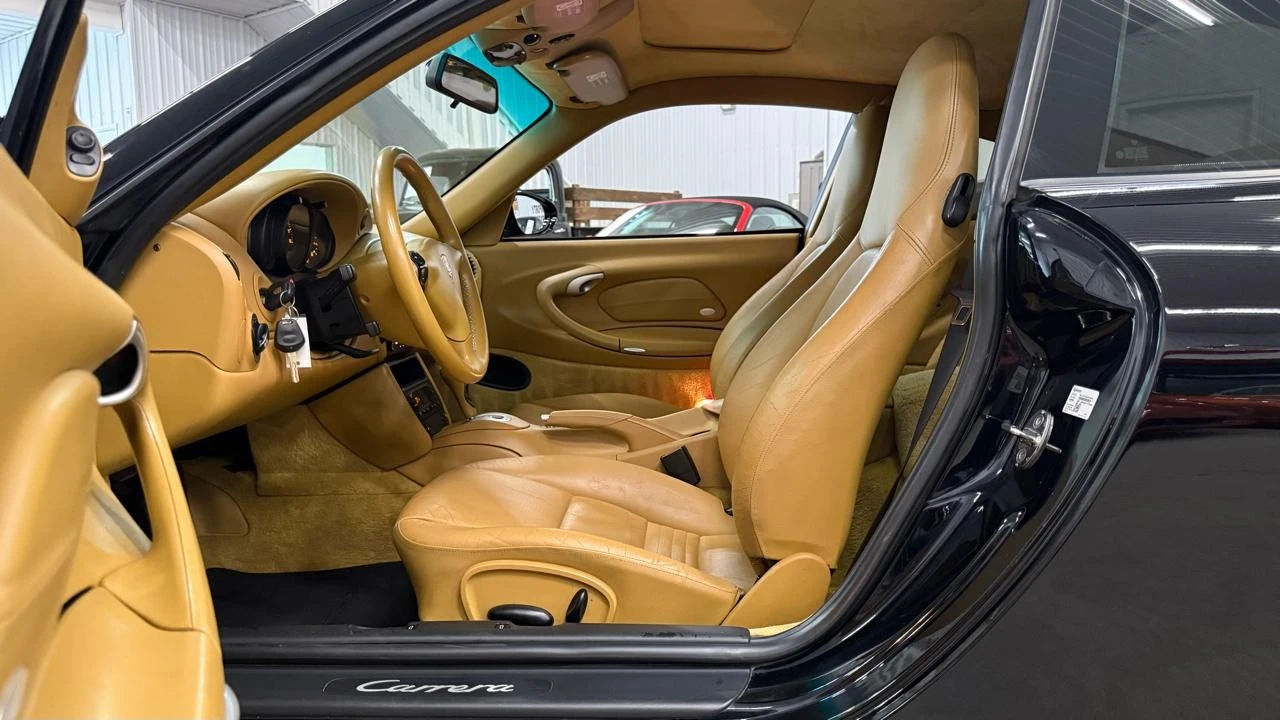 2003 Porsche 996 Carrera - Image 24 of 31