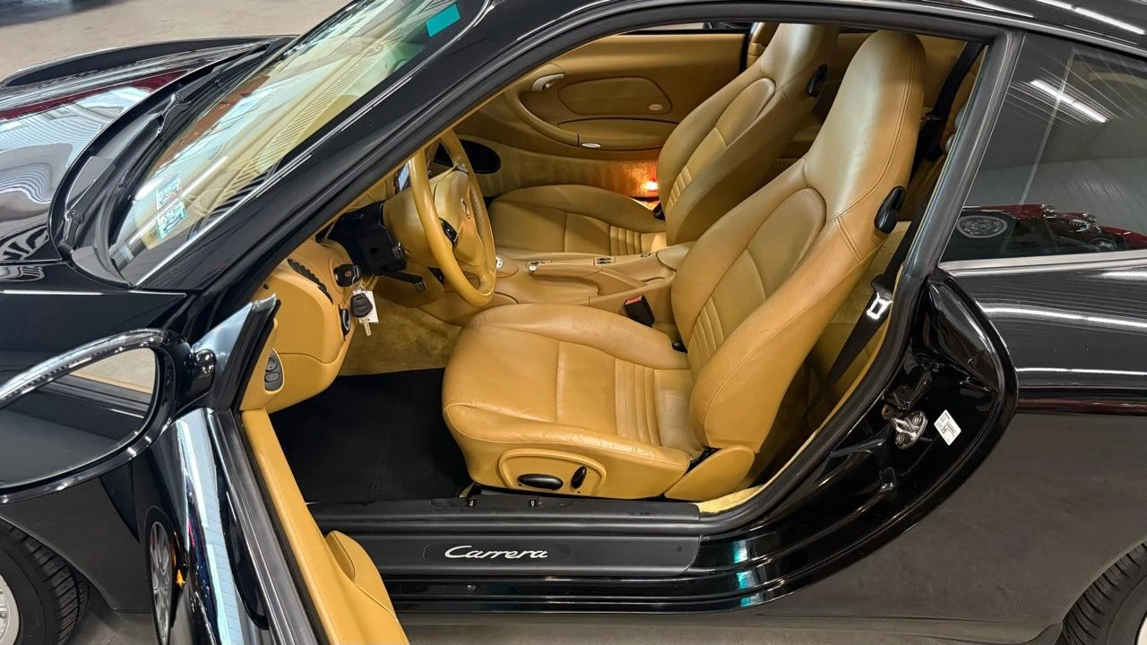 2003 Porsche 996 Carrera - Image 23 of 31