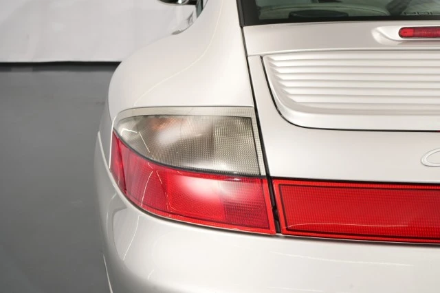 2003 Porsche 996 Carrera 4S - Image 22 of 31