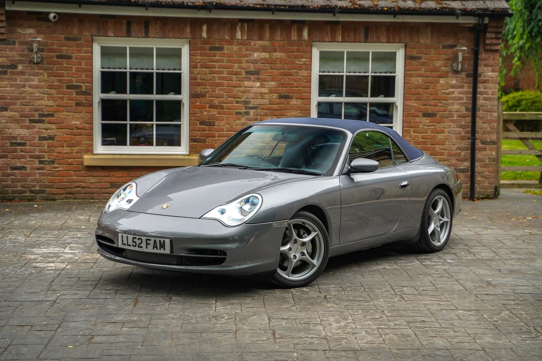 2003 Porsche 996 Carrera 4 - Image 10 of 31
