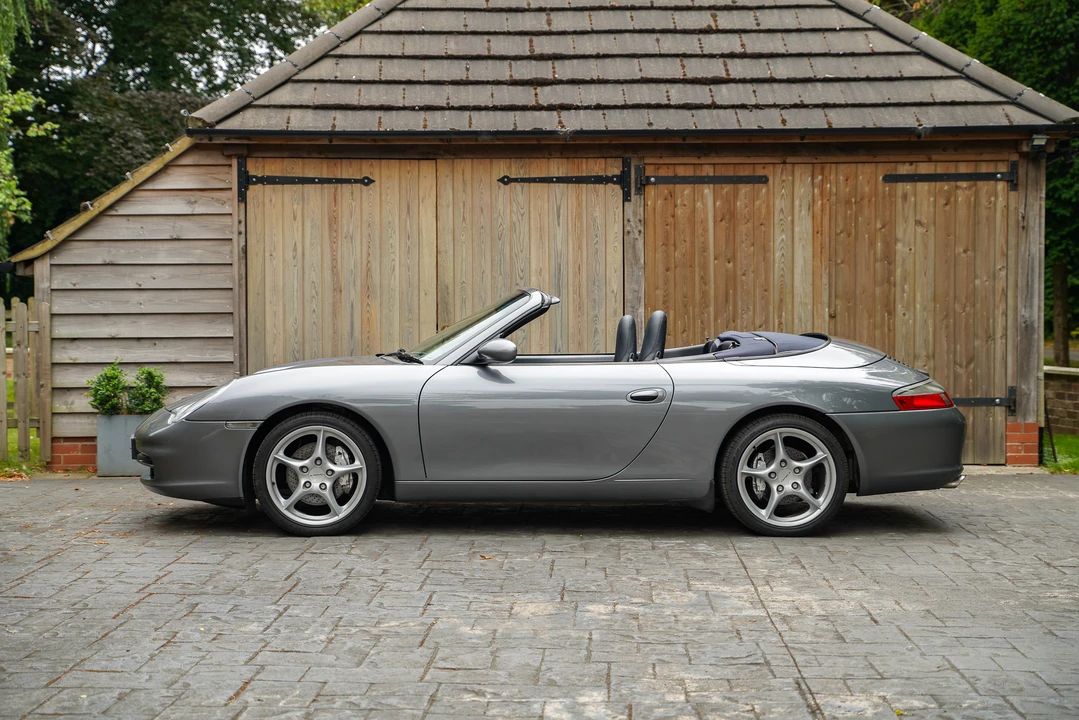 2003 Porsche 996 Carrera 4 - Image 4 of 31
