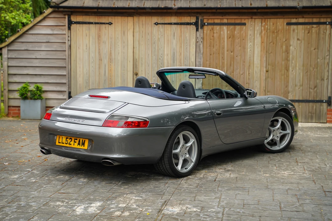2003 Porsche 996 Carrera 4 - Image 7 of 31