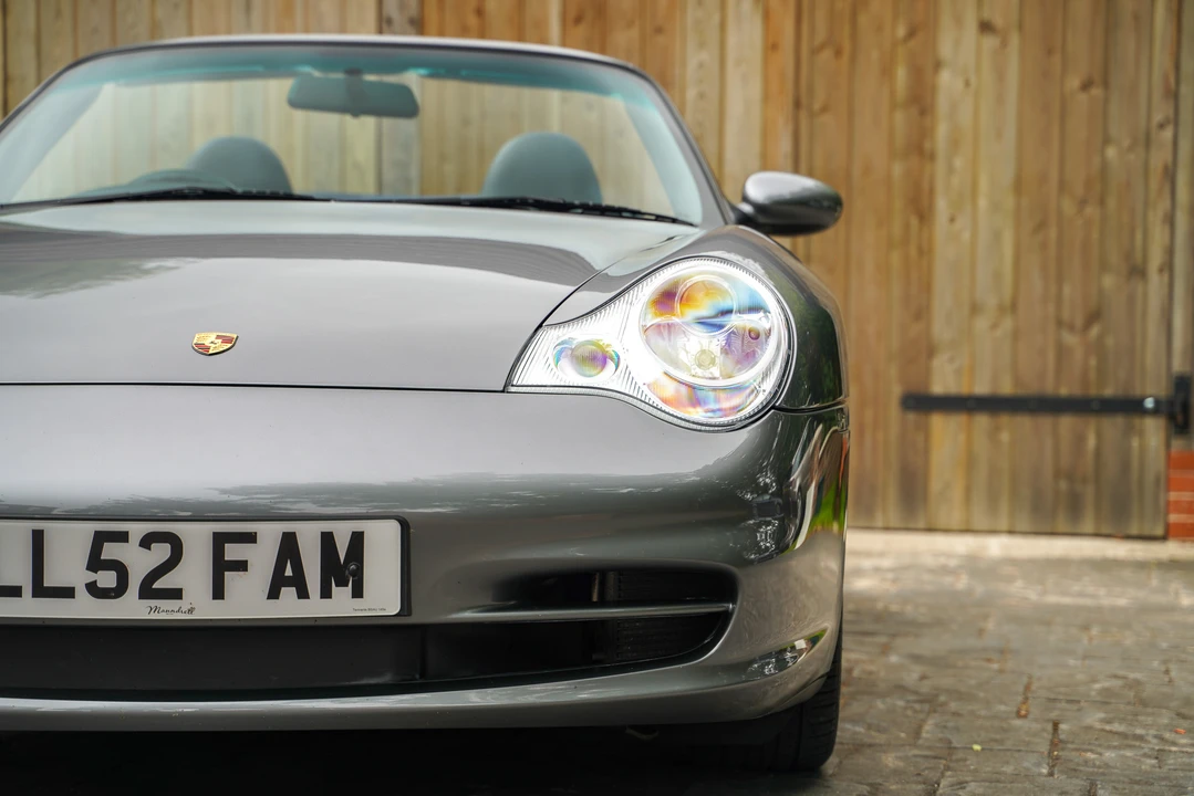 2003 Porsche 996 Carrera 4 - Image 17 of 31