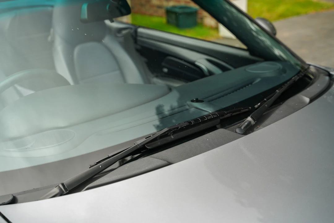 2003 Porsche 996 Carrera 4 - Image 30 of 31
