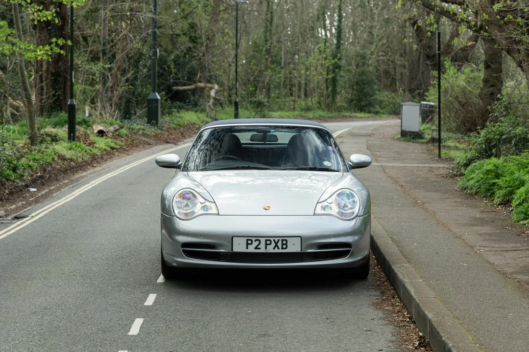 2003 Porsche 996 Carrera 4 - Image 15 of 30