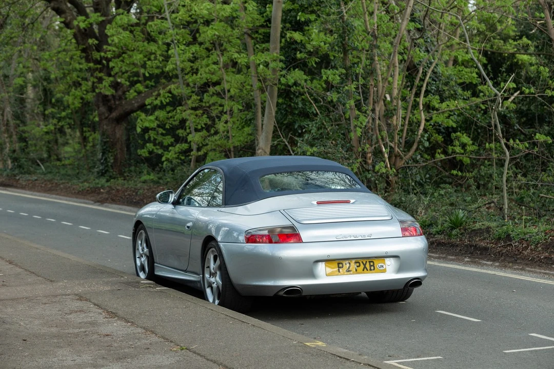 2003 Porsche 996 Carrera 4 - Image 19 of 30