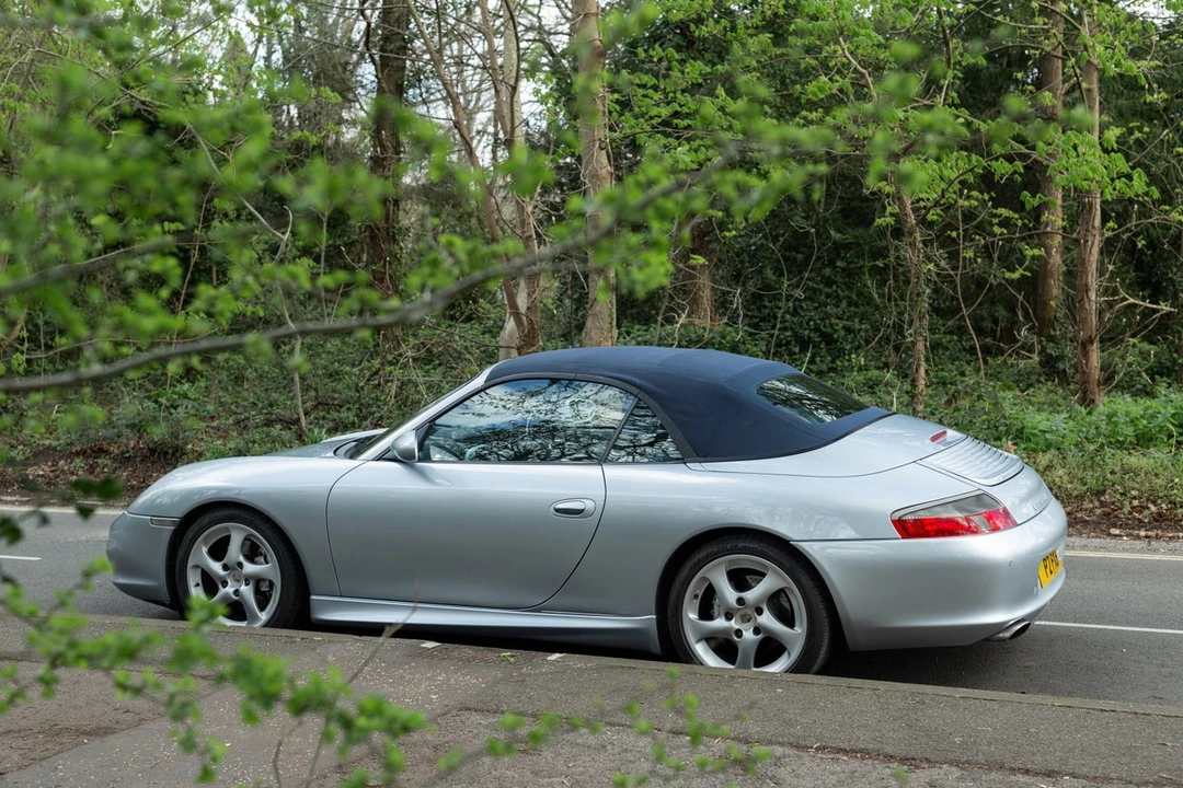 2003 Porsche 996 Carrera 4 - Image 21 of 30