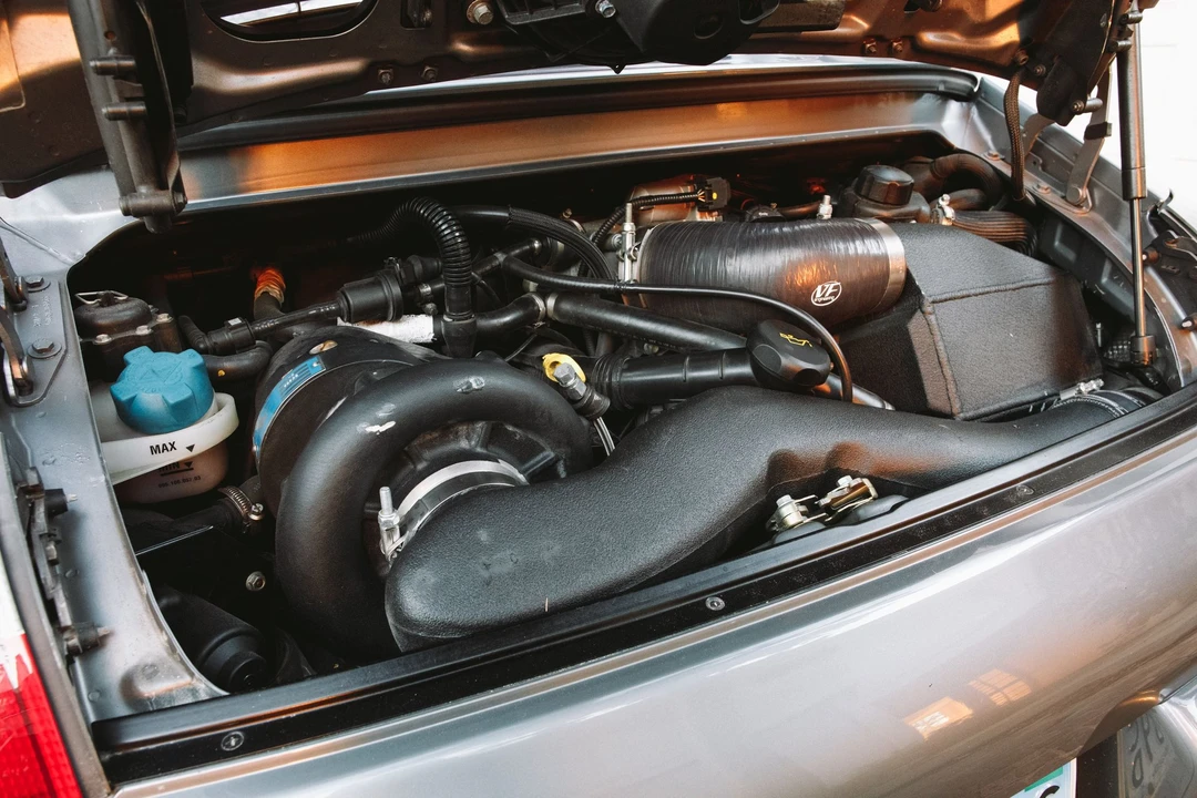2003 Porsche 996 Carrera 4 - Image 18 of 20