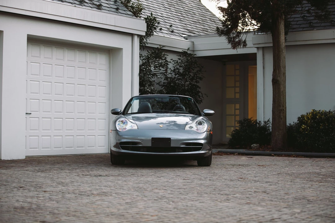 2003 Porsche 996 Carrera 4 - Image 4 of 20