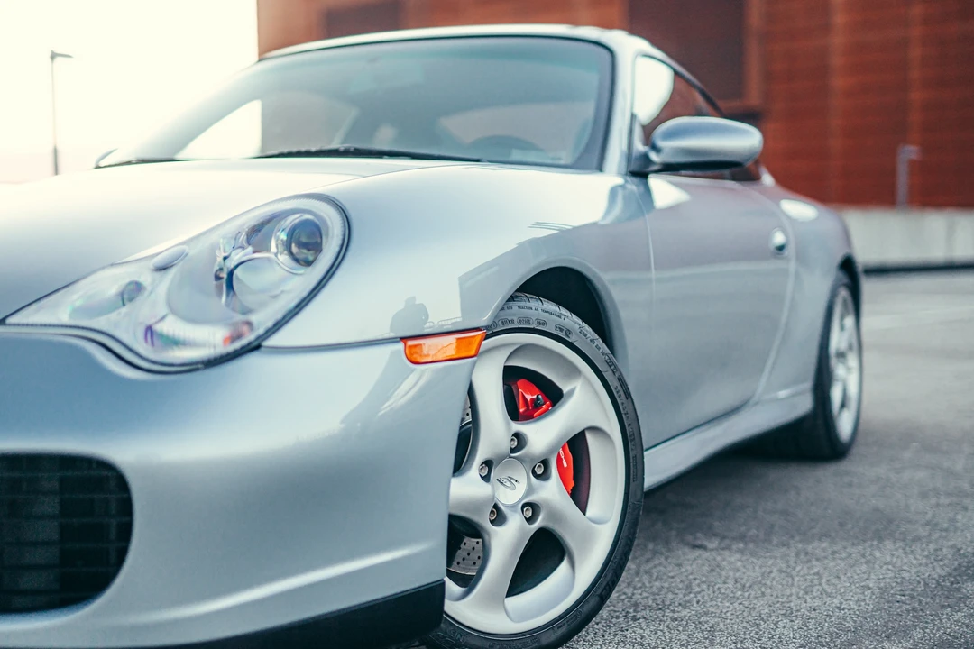 2003 Porsche 996 Carrera 4S - Image 12 of 31