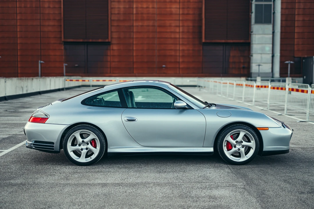 2003 Porsche 996 Carrera 4S - Image 8 of 31