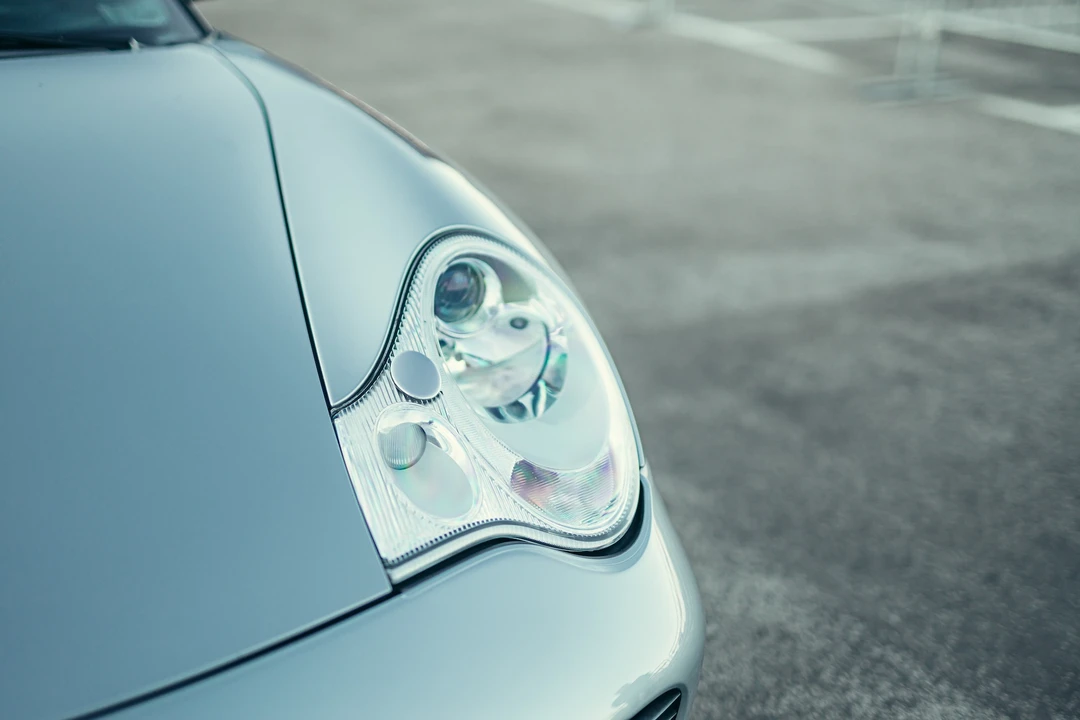 2003 Porsche 996 Carrera 4S - Image 14 of 31