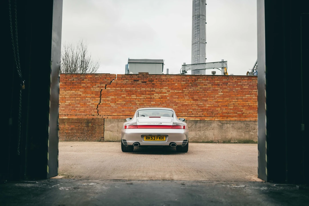 2003 Porsche 996 Carrera 4S - Image 11 of 31