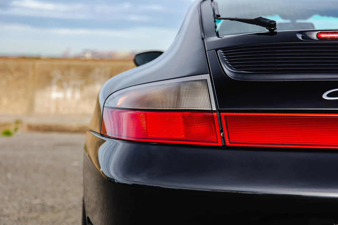 2003 Porsche 996 Carrera 4S - Image 27 of 31
