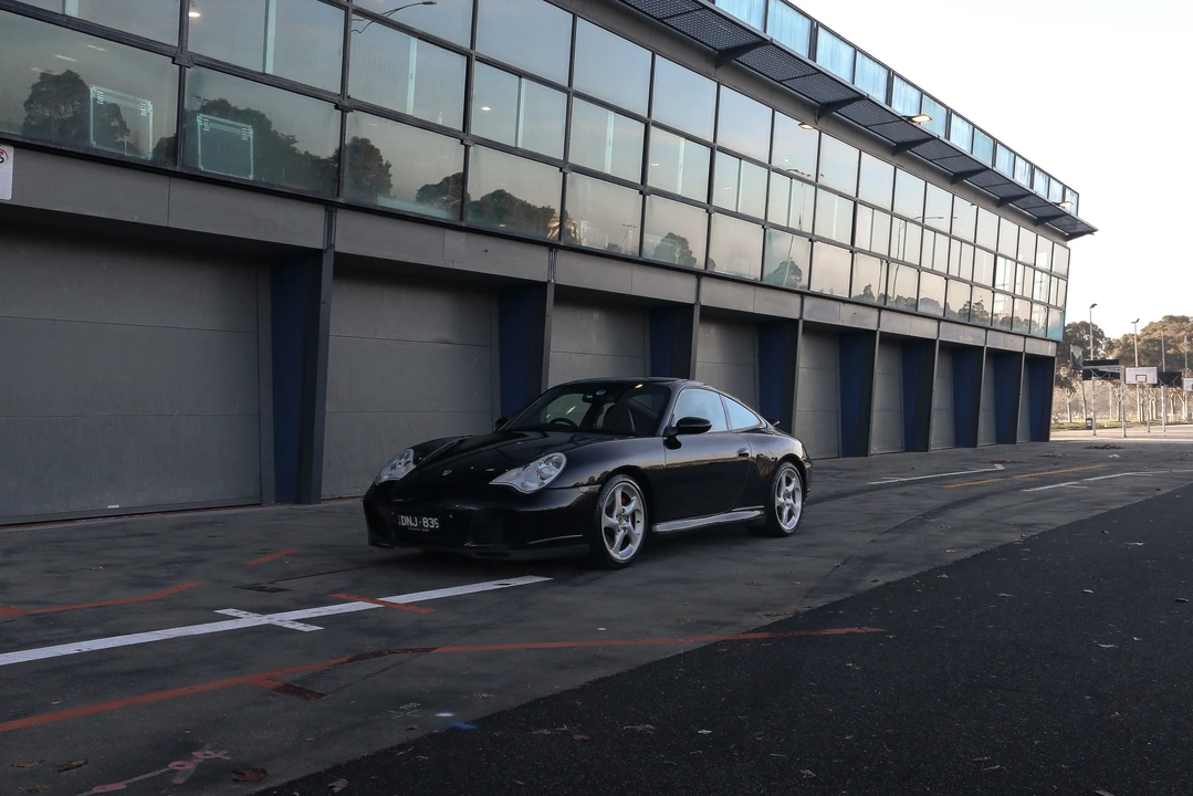 2003 Porsche 996 Carrera 4S - Image 3 of 31