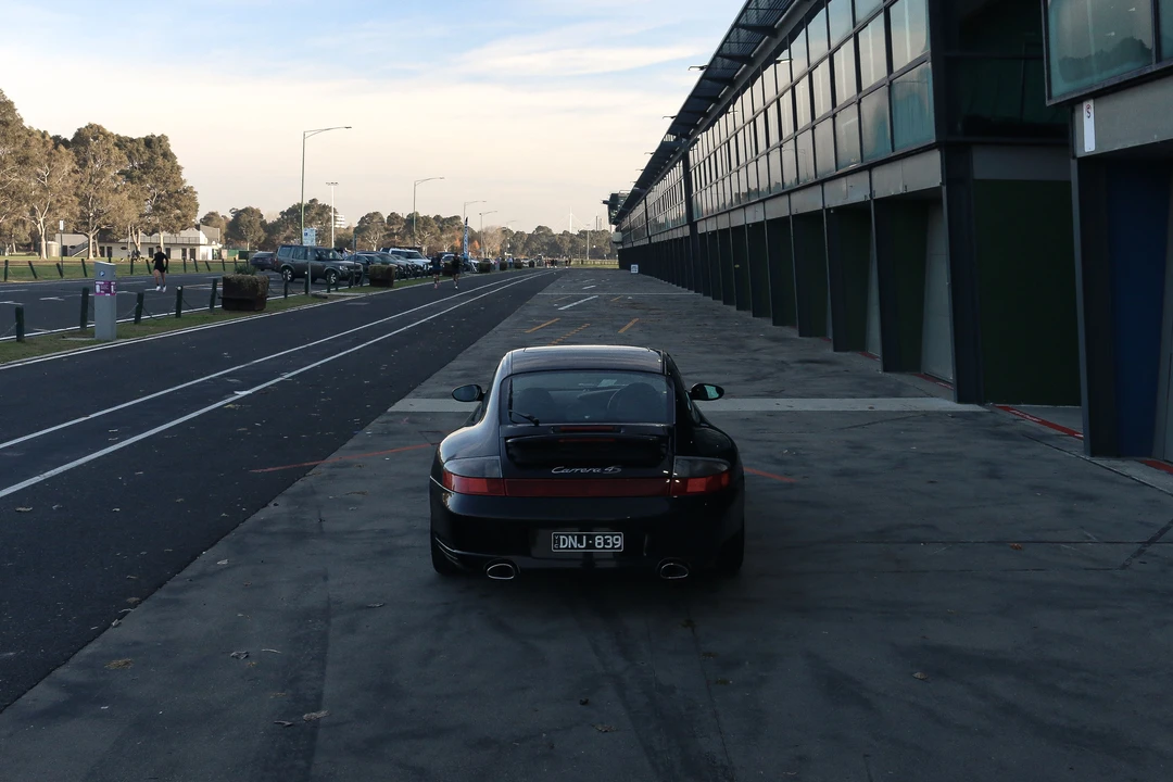 2003 Porsche 996 Carrera 4S - Image 7 of 31