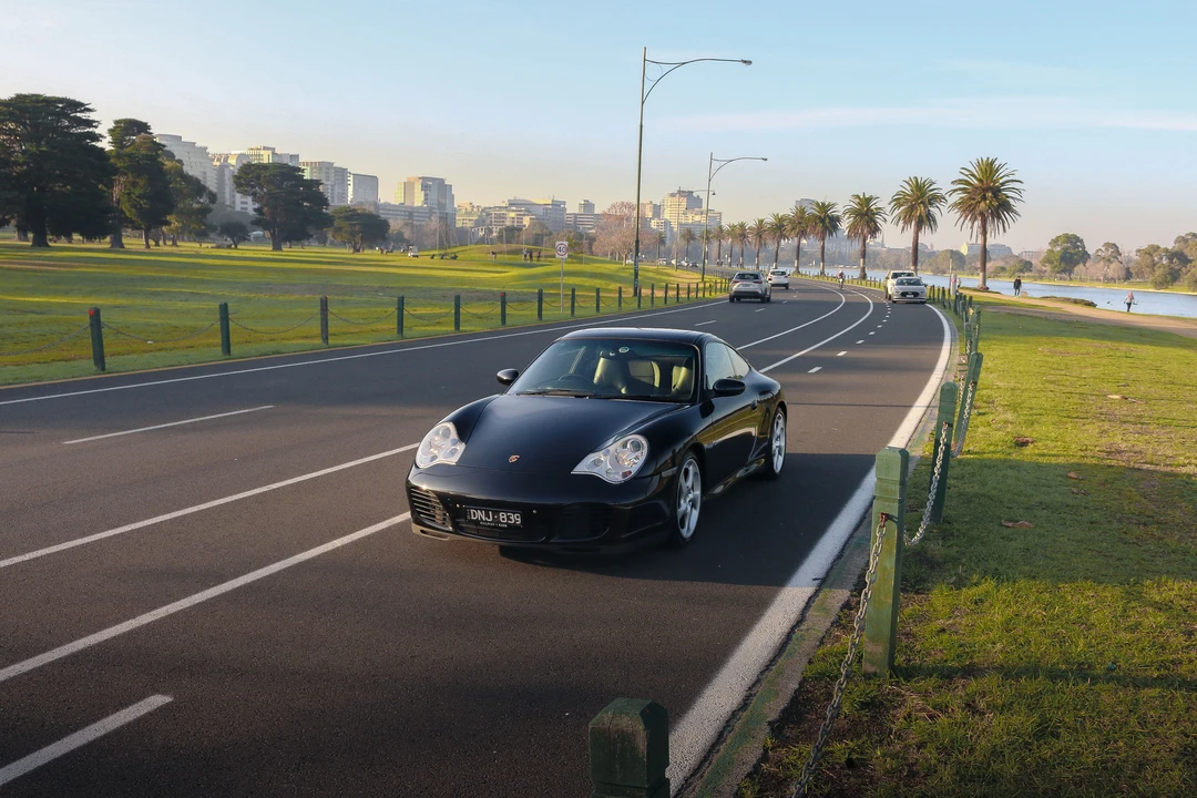 2003 Porsche 996 Carrera 4S - Image 16 of 31