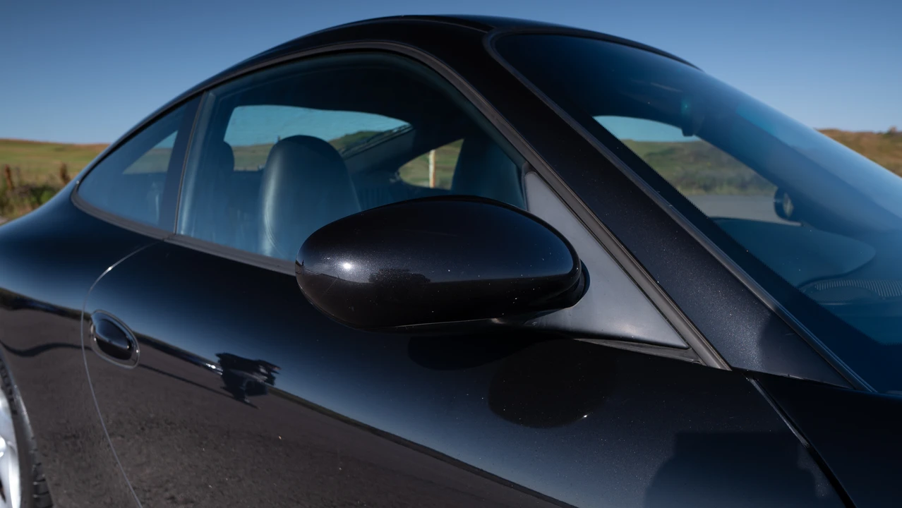 2003 Porsche 996 Carrera 4S - Image 24 of 31