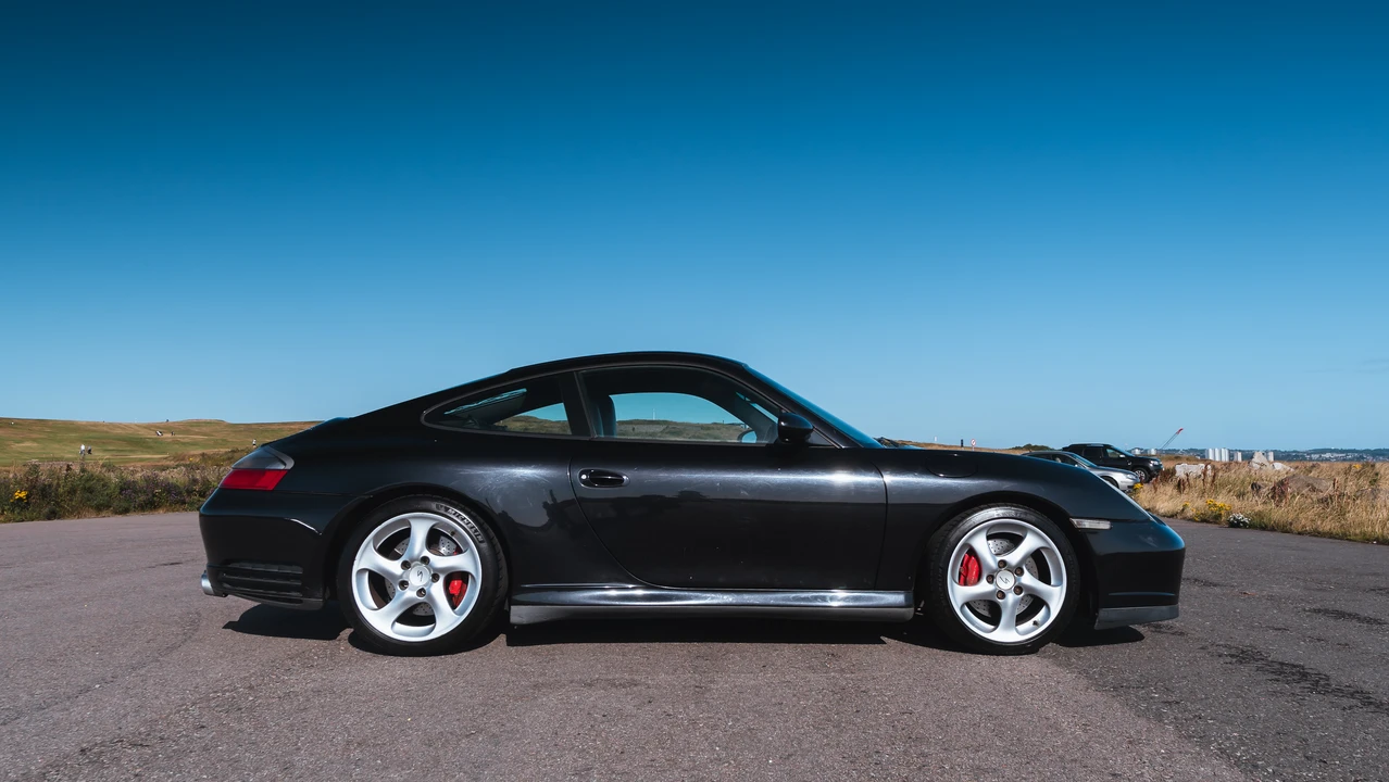2003 Porsche 996 Carrera 4S - Image 8 of 31