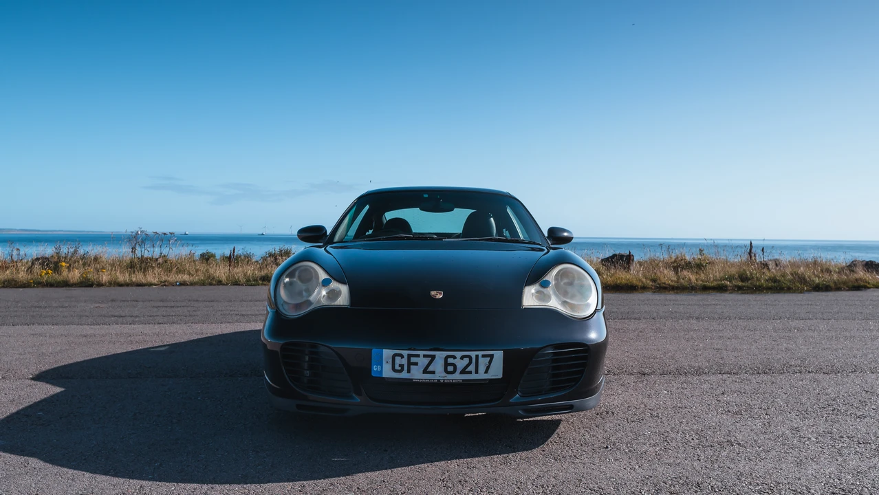 2003 Porsche 996 Carrera 4S - Image 10 of 31