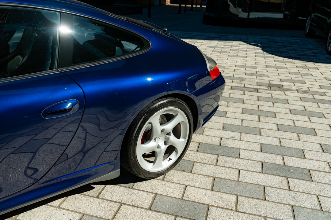 2003 Porsche 996 Carrera 4S - Image 17 of 31