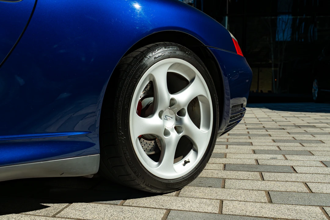 2003 Porsche 996 Carrera 4S - Image 19 of 31