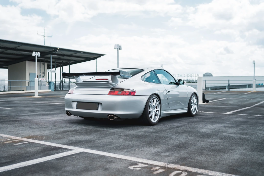 2003 Porsche 996 GT3 - Image 7 of 31