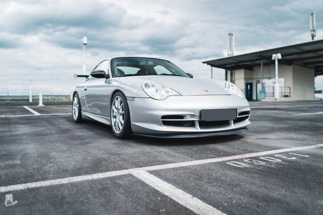 2003 Porsche 996 GT3 - Image 9 of 31