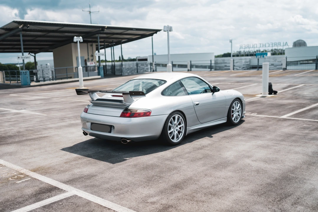 2003 Porsche 996 GT3 - Image 23 of 31