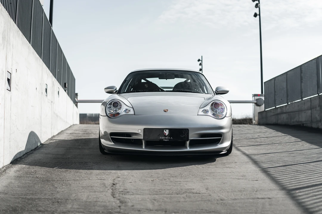 2003 Porsche 996 GT3 - Image 2 of 31