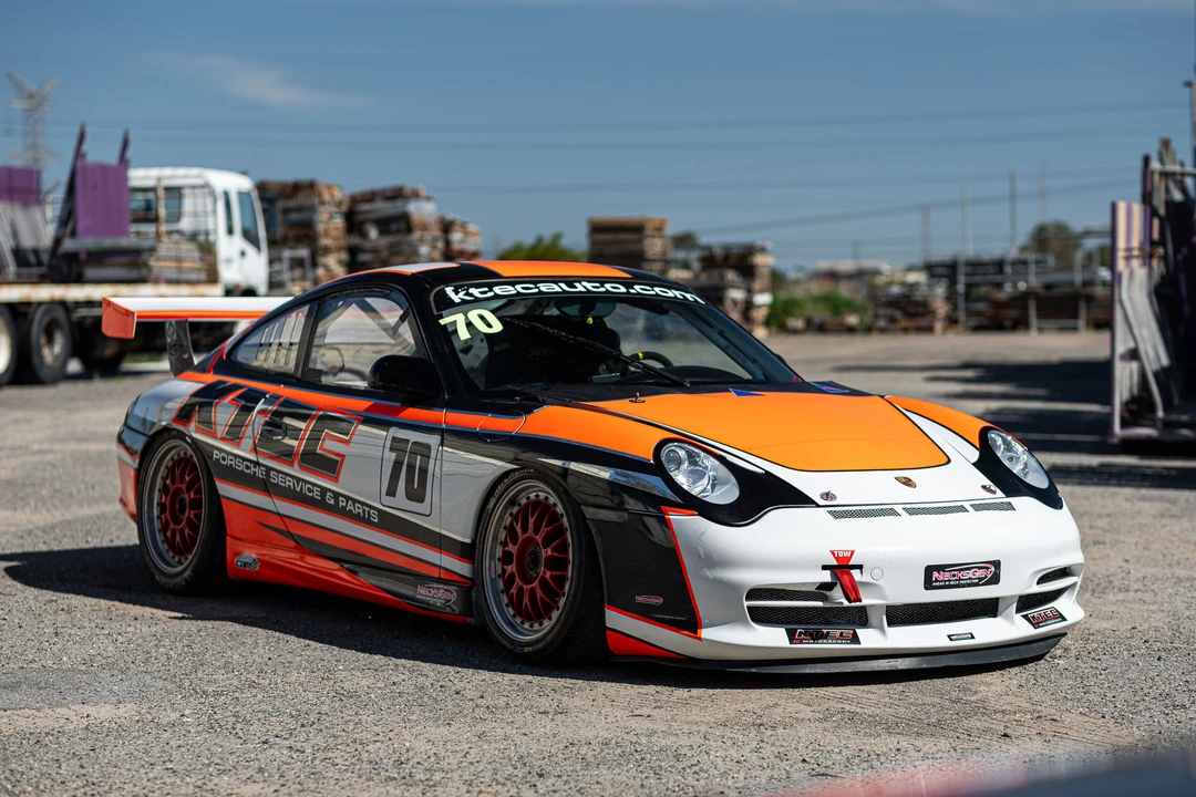 2003 Porsche 996 GT3 - Image 17 of 31