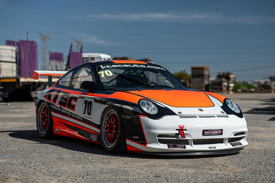 2003 Porsche 996 GT3 - Image 9 of 31