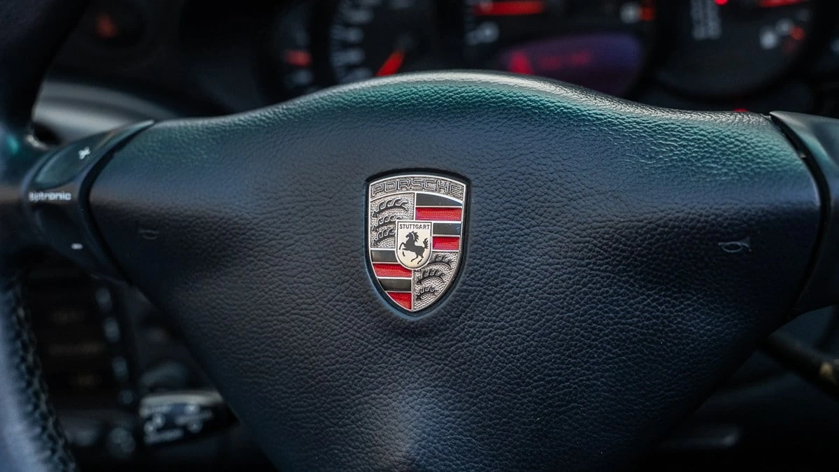 2003 Porsche 996 Carrera - Image 9 of 31