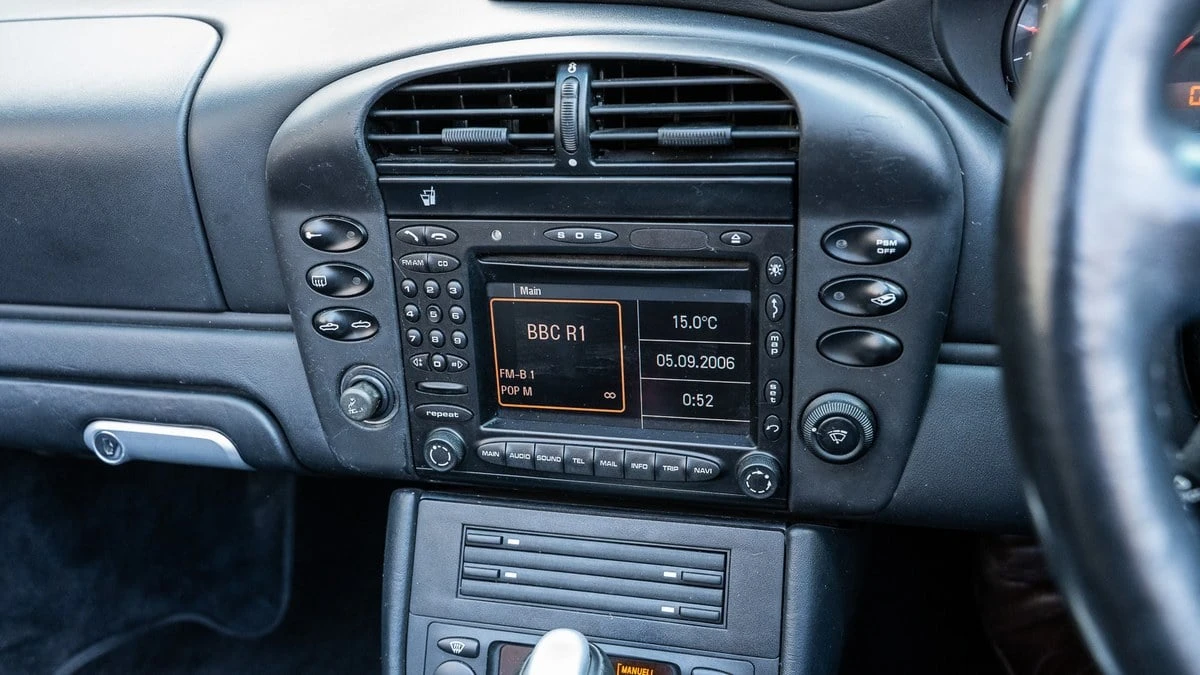 2003 Porsche 996 Carrera - Image 8 of 31