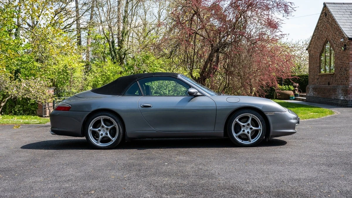 2003 Porsche 996 Carrera - Image 22 of 31