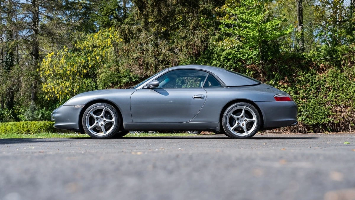 2003 Porsche 996 Carrera - Image 26 of 31