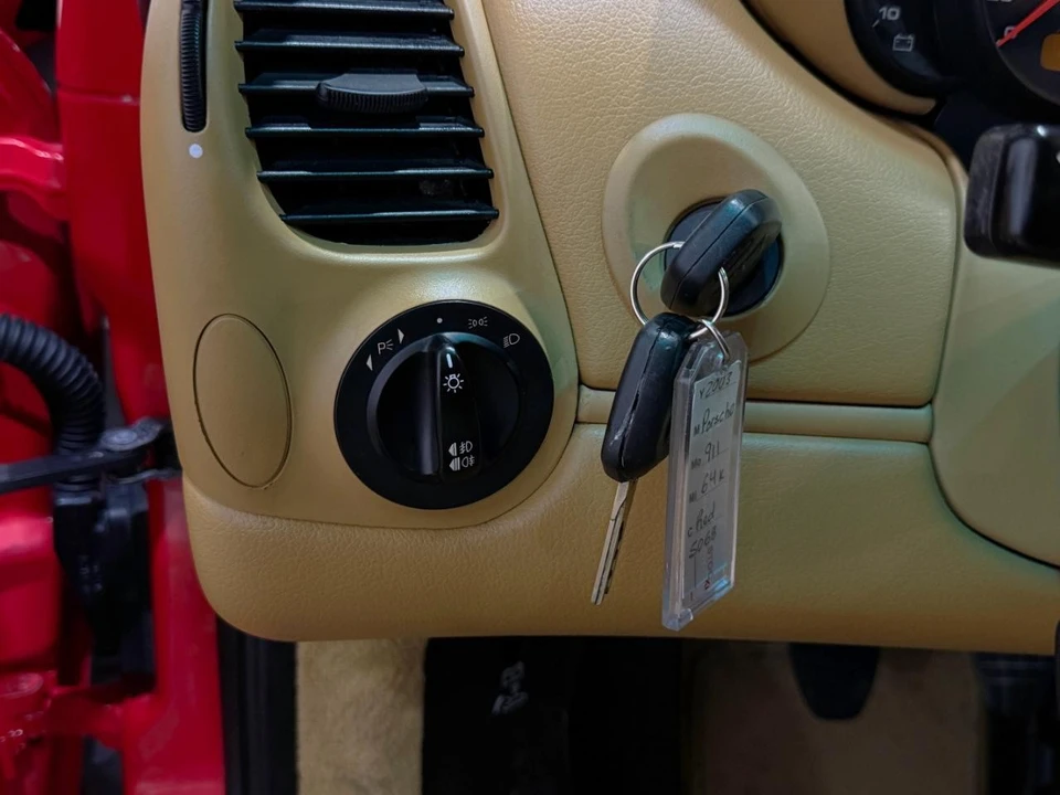 2003 Porsche 996 Targa - Image 28 of 31