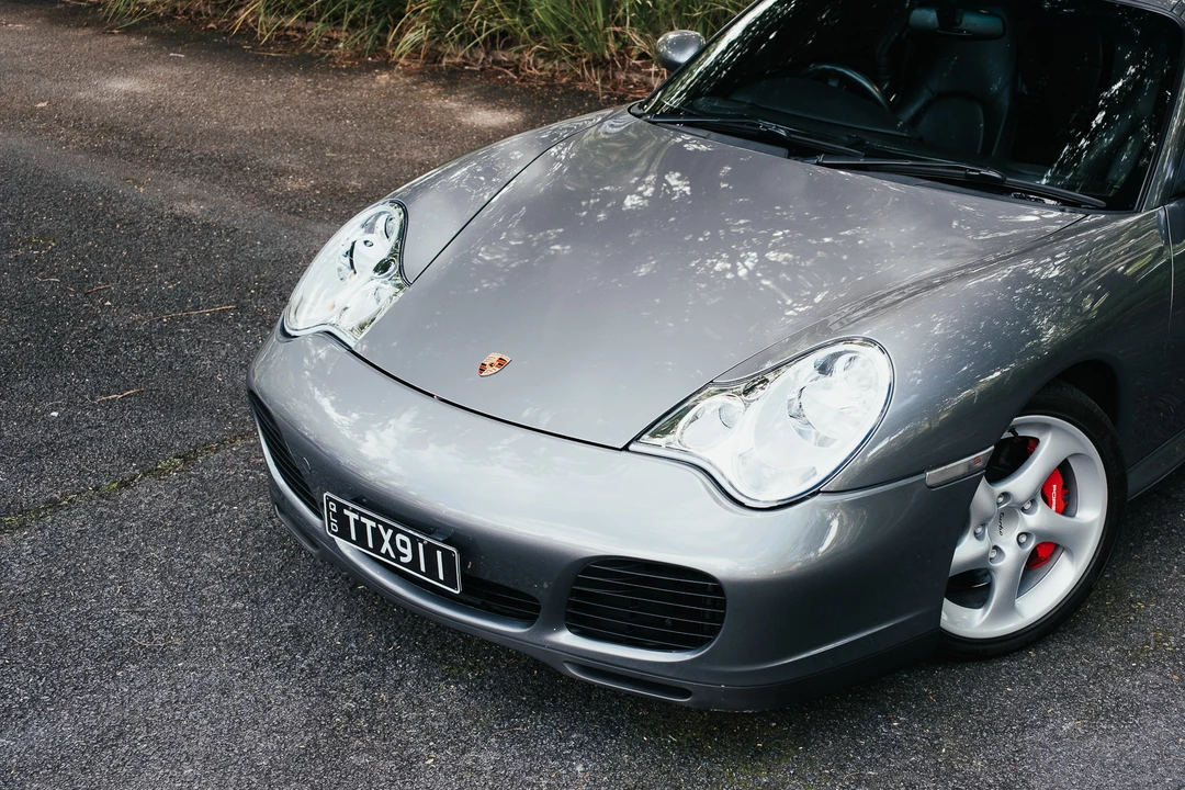 2002 Porsche 996 Turbo - Image 11 of 31