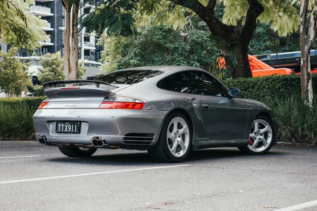 2002 Porsche 996 Turbo - Image 7 of 31