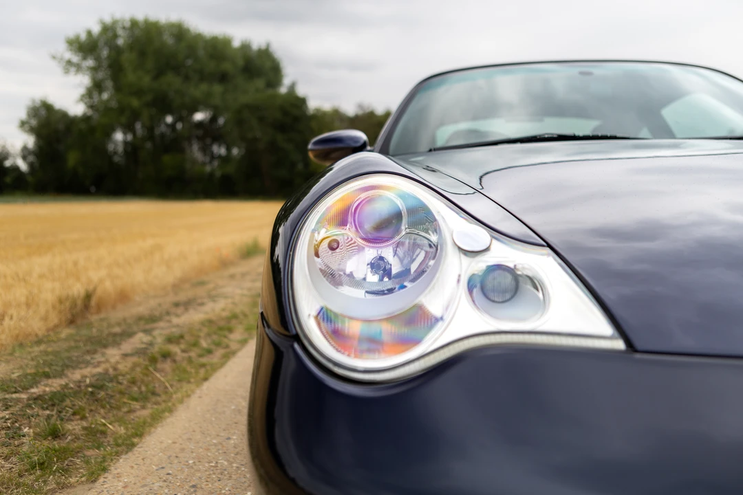 2003 Porsche 996 Turbo - Image 29 of 31
