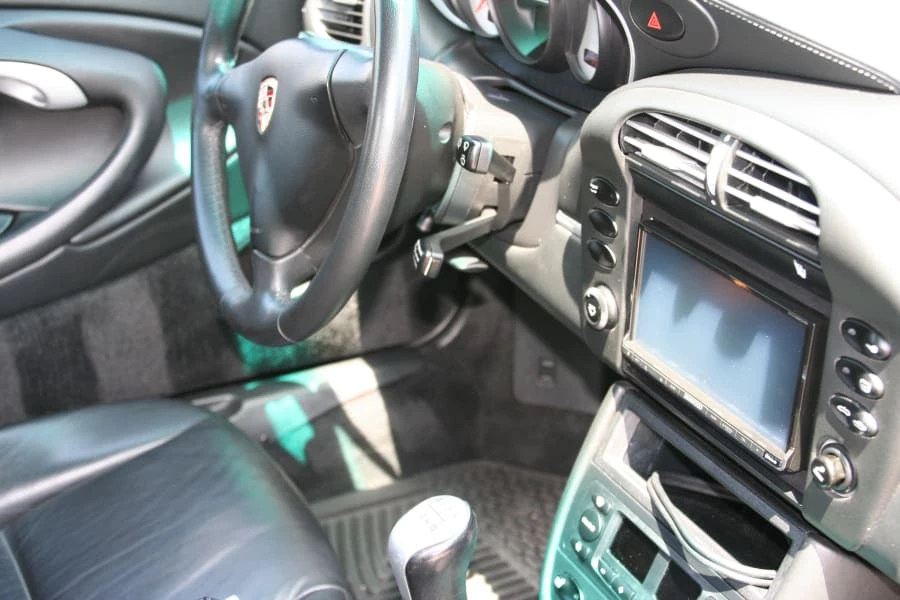 2003 Porsche 996 Carrera 4 - Image 8 of 9