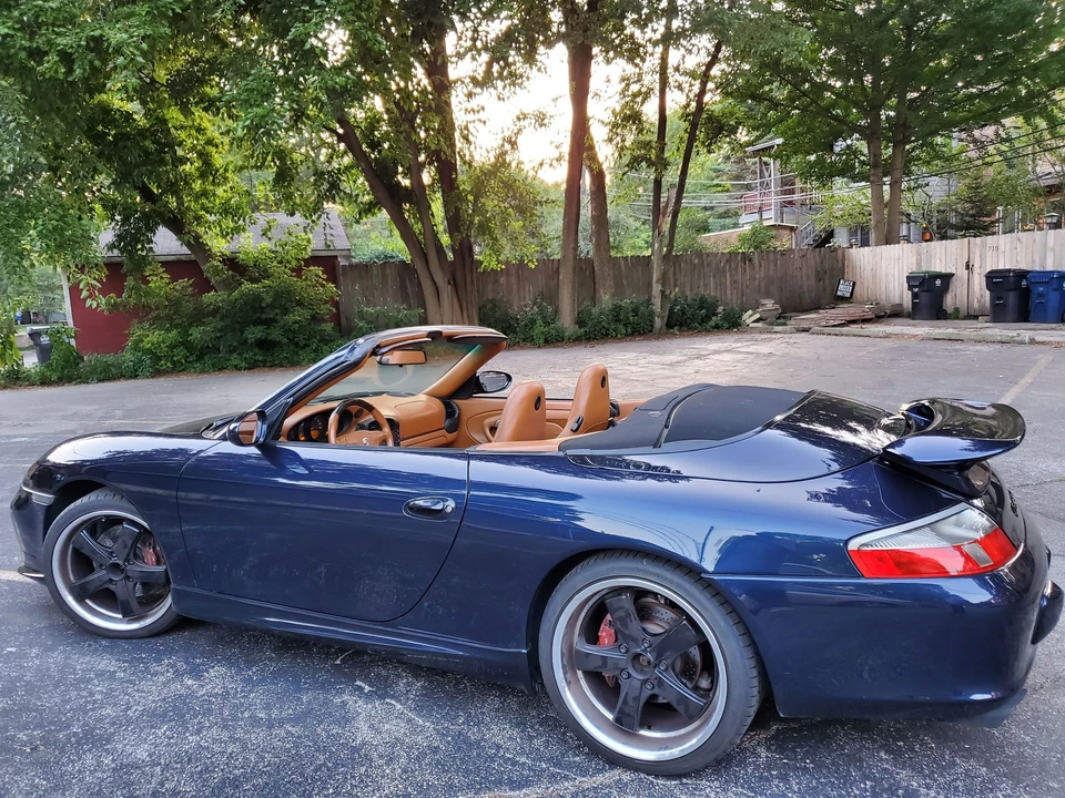 2003 Porsche 996 Carrera 4 - Image 6 of 17