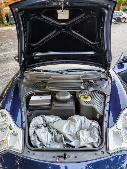 2003 Porsche 996 Carrera 4 - Image 16 of 17