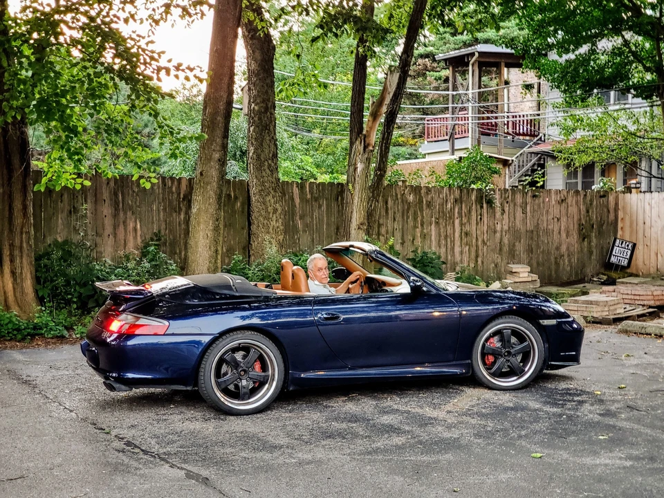 2003 Porsche 996 Carrera 4 - Image 7 of 17