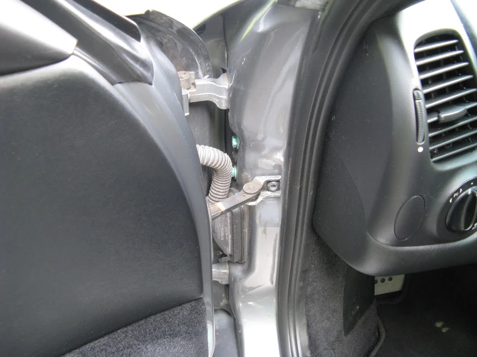 2003 Porsche 996 Carrera 4S - Image 28 of 31
