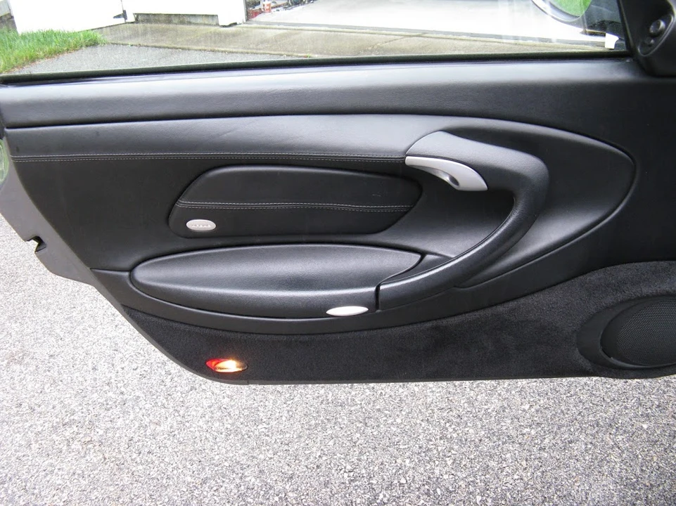 2003 Porsche 996 Carrera 4S - Image 27 of 31