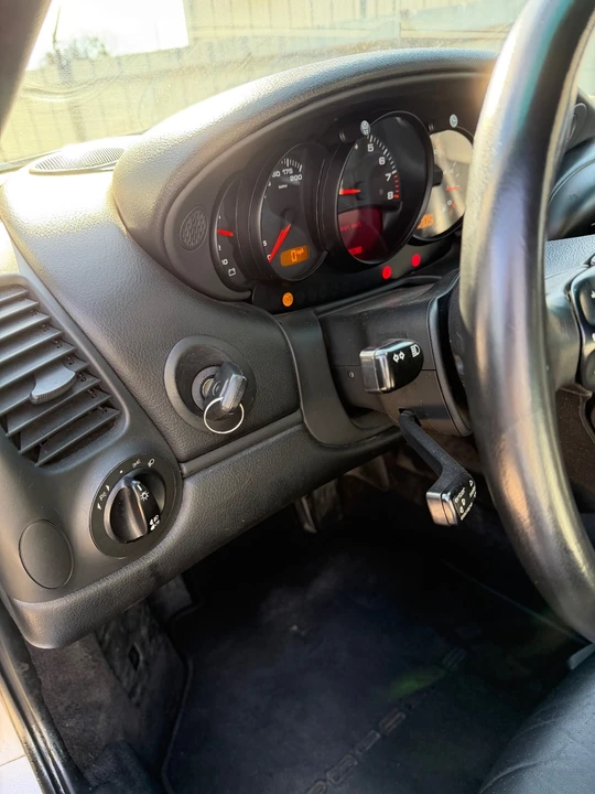 2003 Porsche 996 Carrera - Image 16 of 18